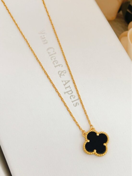 Van Cleef & Arpels Black Onyx Necklace - Picture 3 of 3